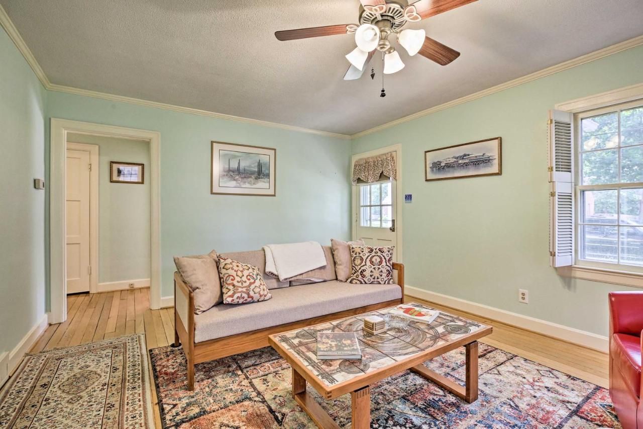 Lexington Getaway With Backyard Deck Less Than 2 Mi To Uk! Экстерьер фото